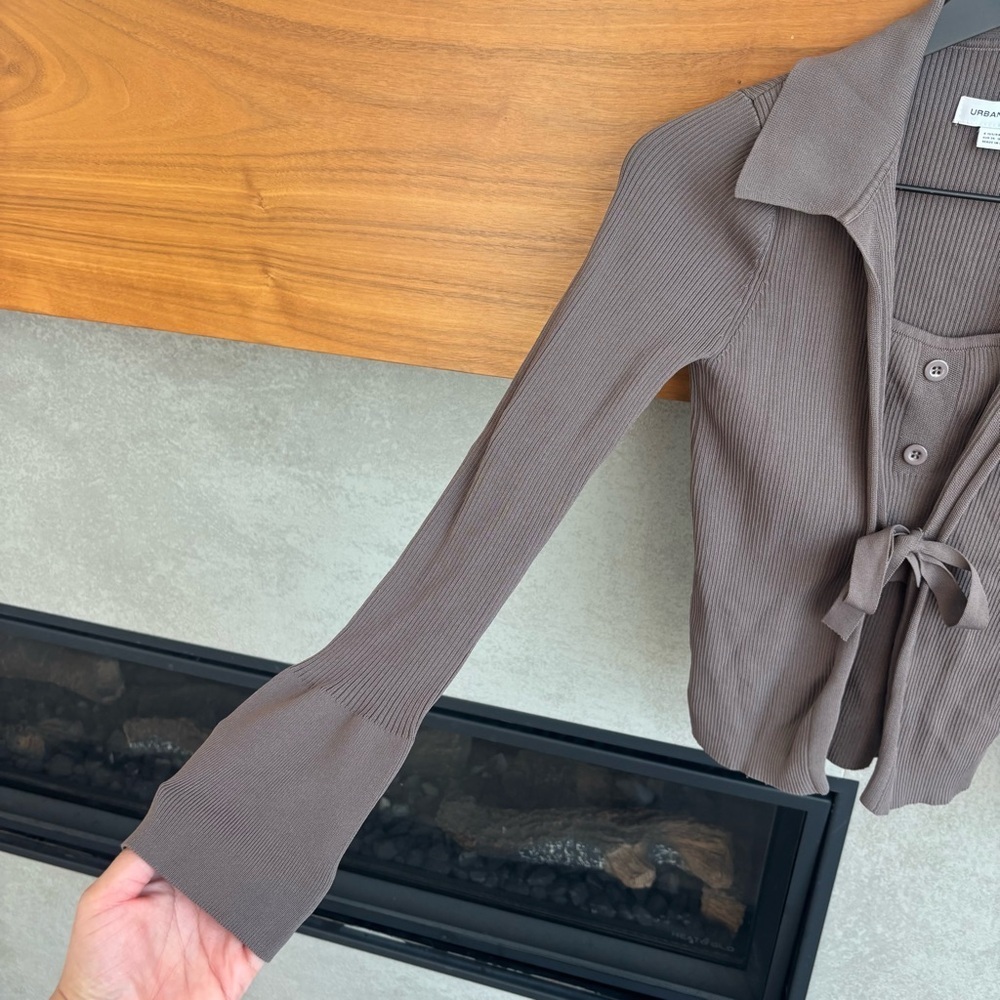Urban Revivo 2x1 Ribbed Top Cardigan, Size 4 - Picture 6 of 13